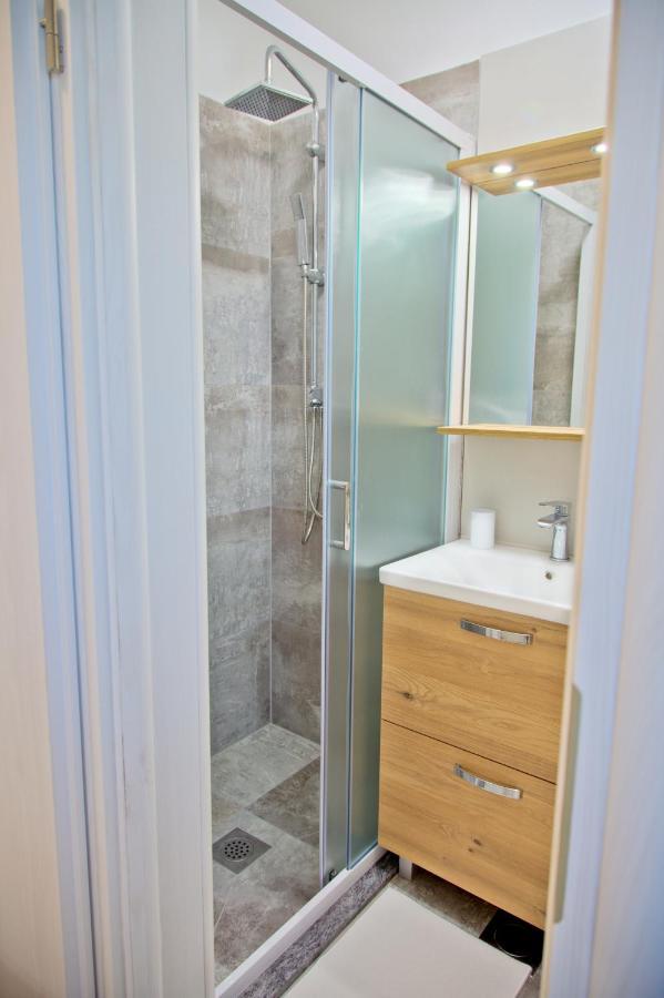 Apartment Karolina - Green Oasis PUY 외부 사진