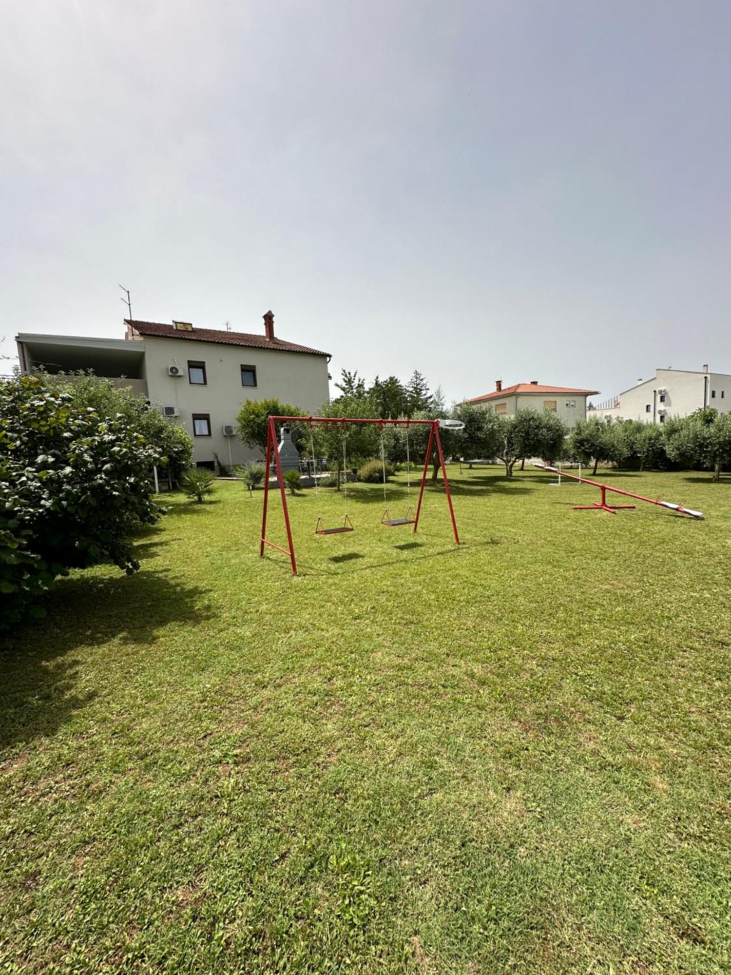 Apartment Karolina - Green Oasis PUY 외부 사진